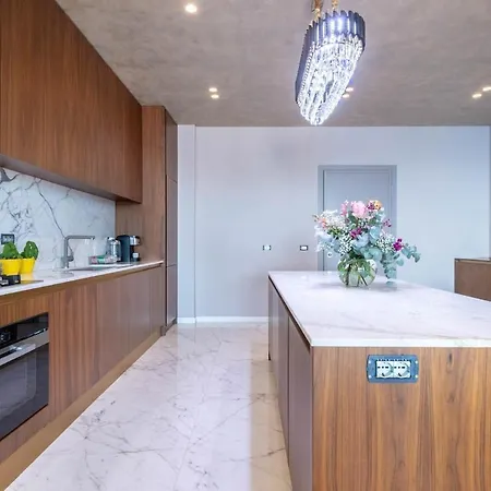 The View Luxury Penthouse Appartamento *
