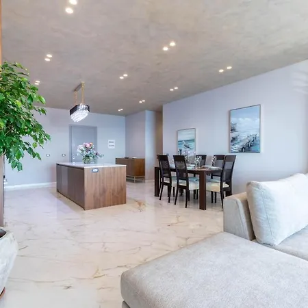 Appartamento The View Luxury Penthouse *