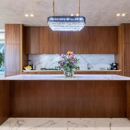 The View Luxury Penthouse 아파트